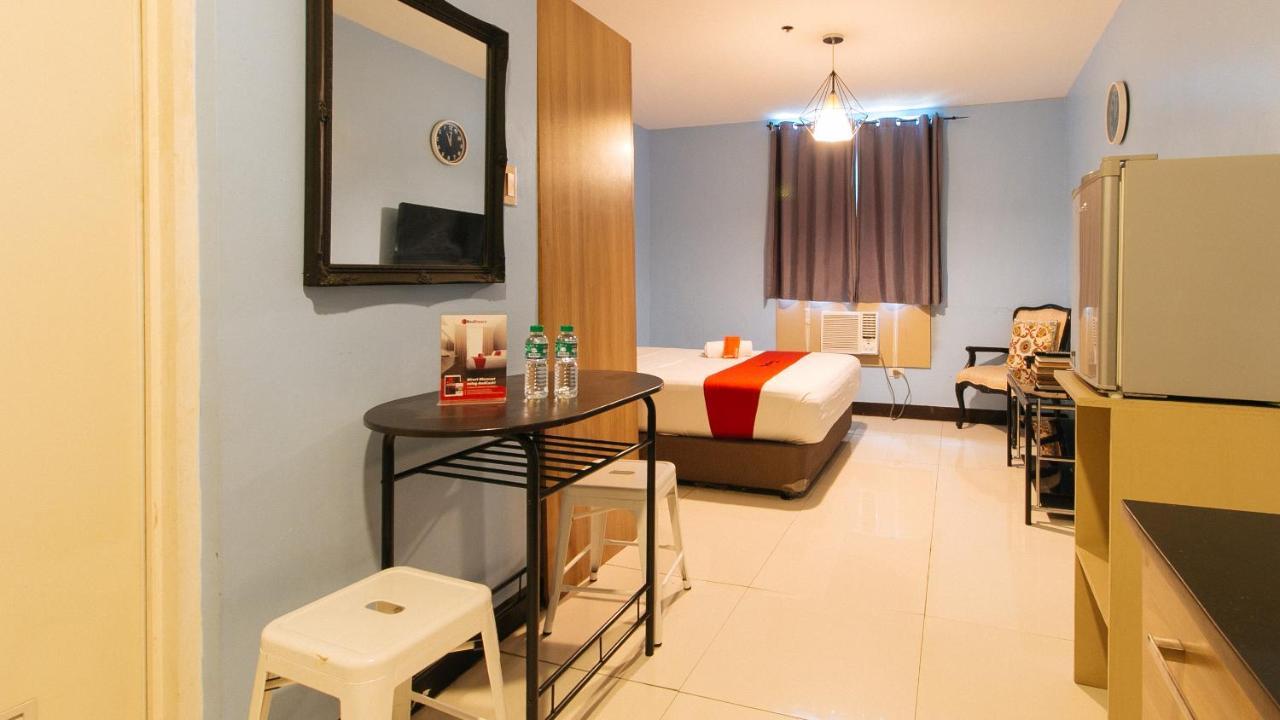 Reddoorz Plus @ Kamuning Quezon City Dış mekan fotoğraf