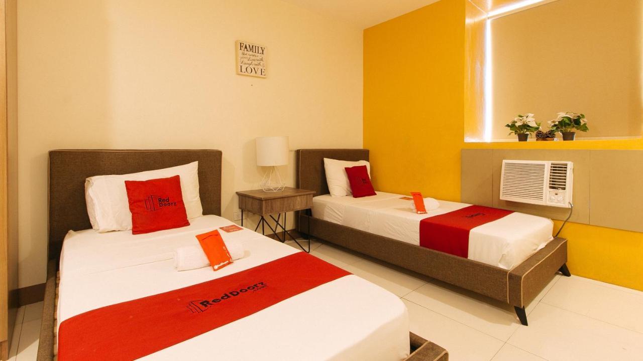 Reddoorz Plus @ Kamuning Quezon City Dış mekan fotoğraf